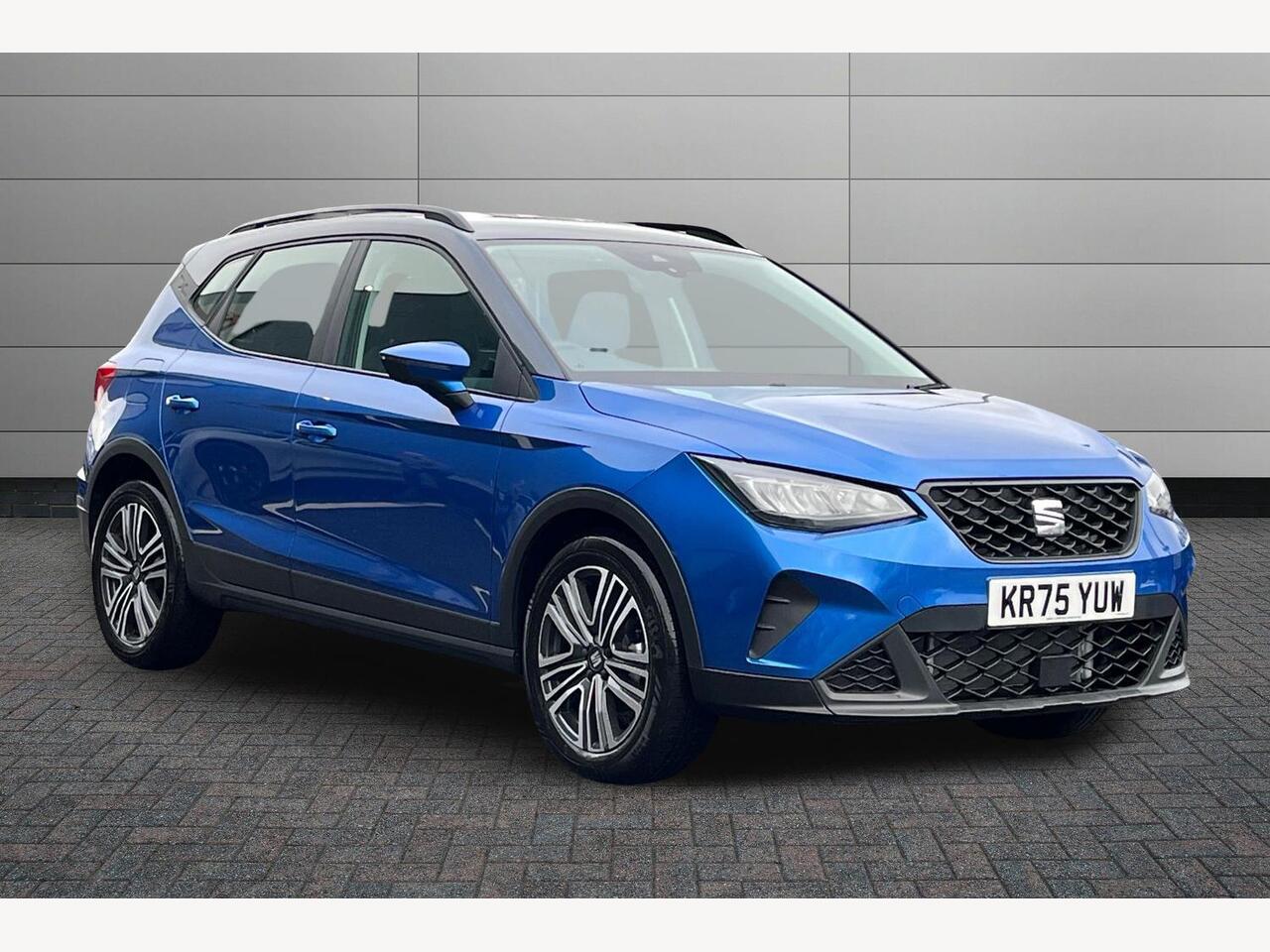 Main listing image - SEAT Arona