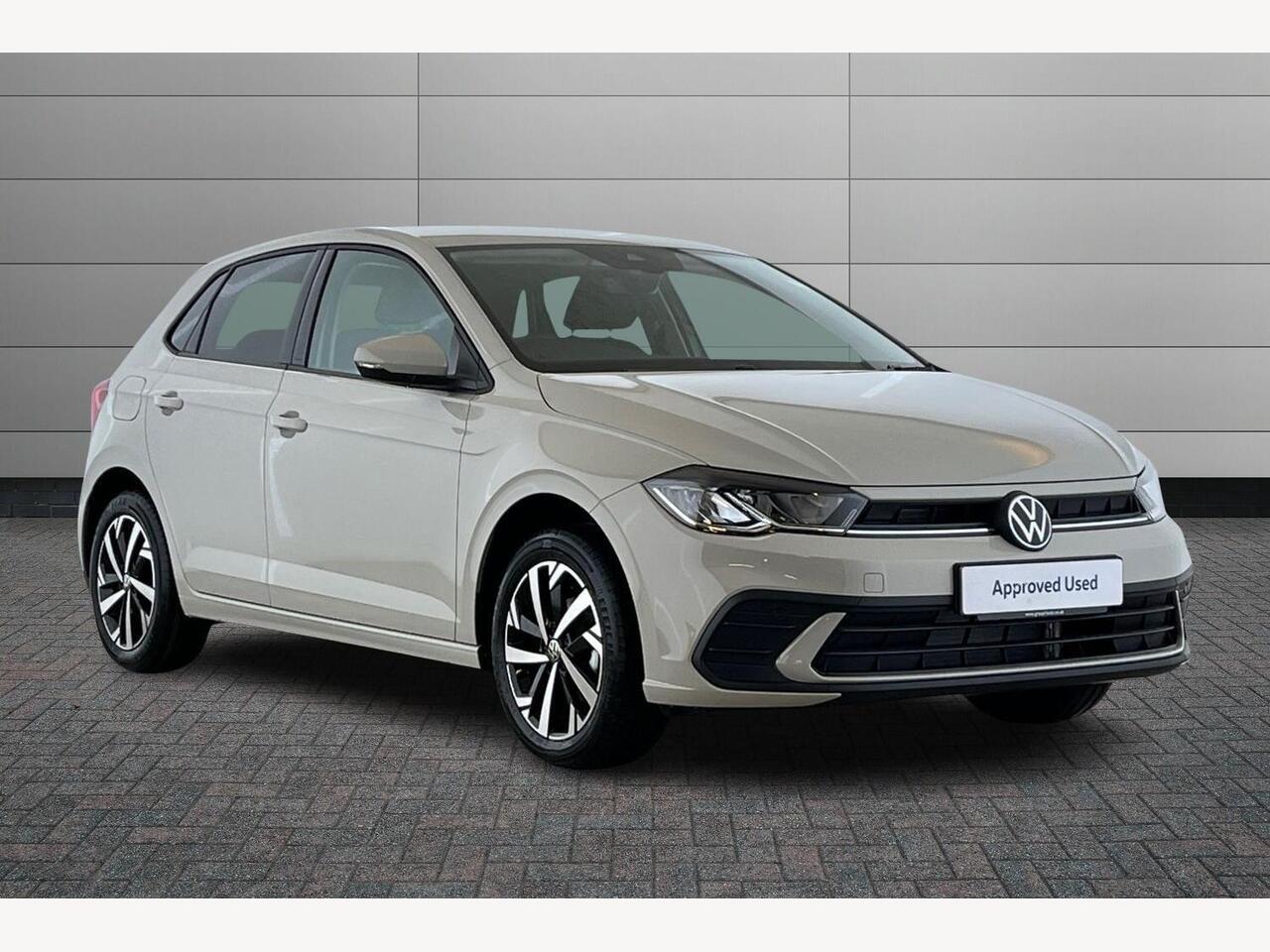 Main listing image - Volkswagen Polo