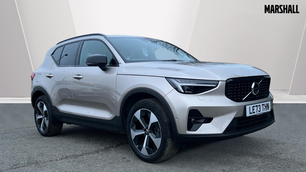 Main listing image - Volvo XC40