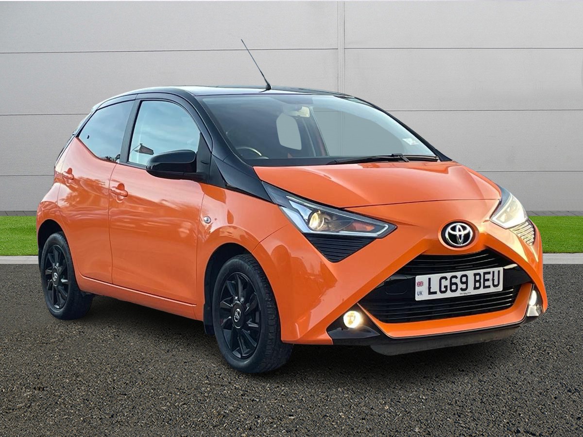 Main listing image - Toyota Aygo