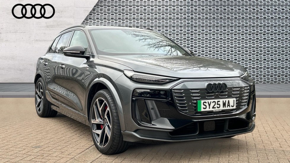 Main listing image - Audi Q6 e-tron