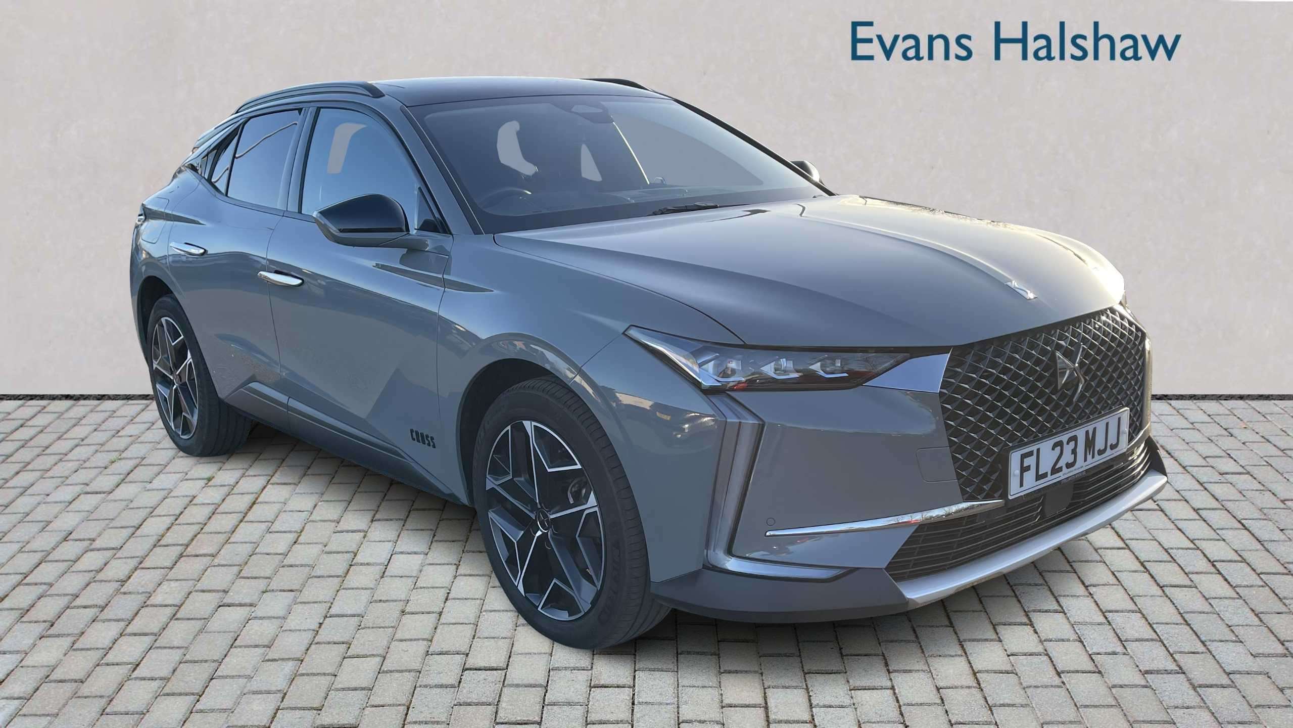 Main listing image - DS DS 4