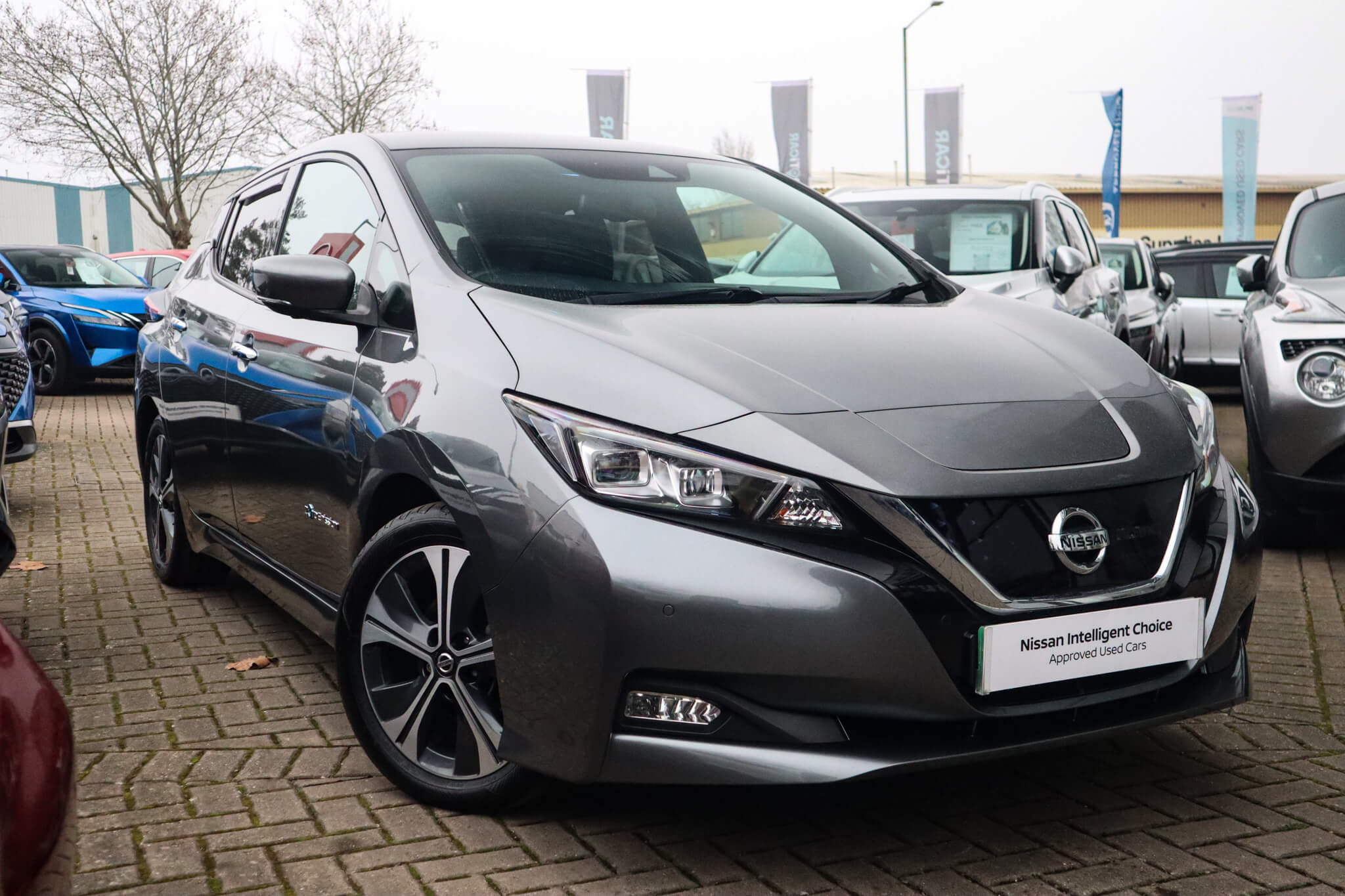 Main listing image - Nissan Leaf