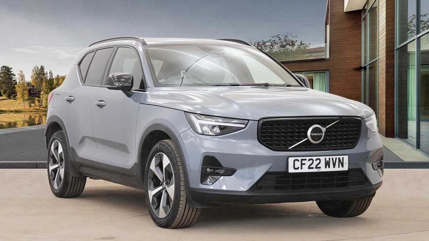 Main listing image - Volvo XC40