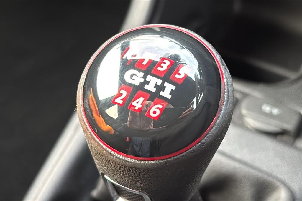 Main listing image - Volkswagen Up