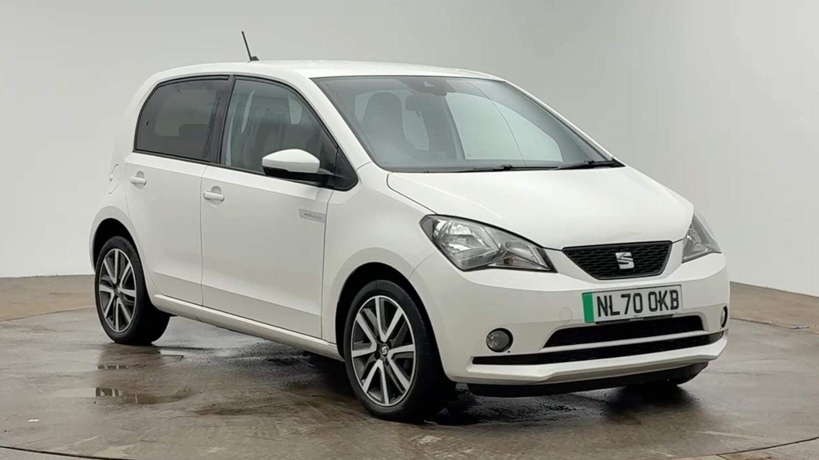 Main listing image - SEAT Mii Electric