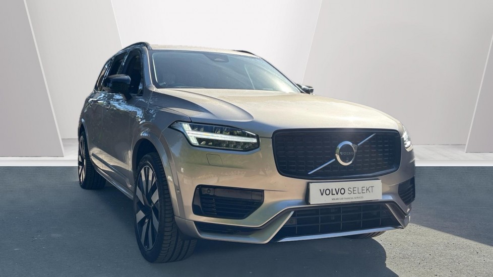 Main listing image - Volvo XC90
