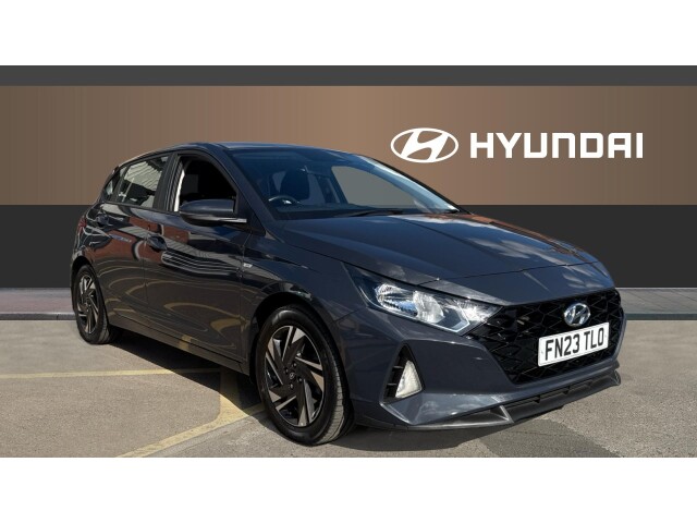 Main listing image - Hyundai i20
