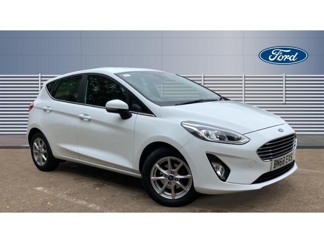 Main listing image - Ford Fiesta