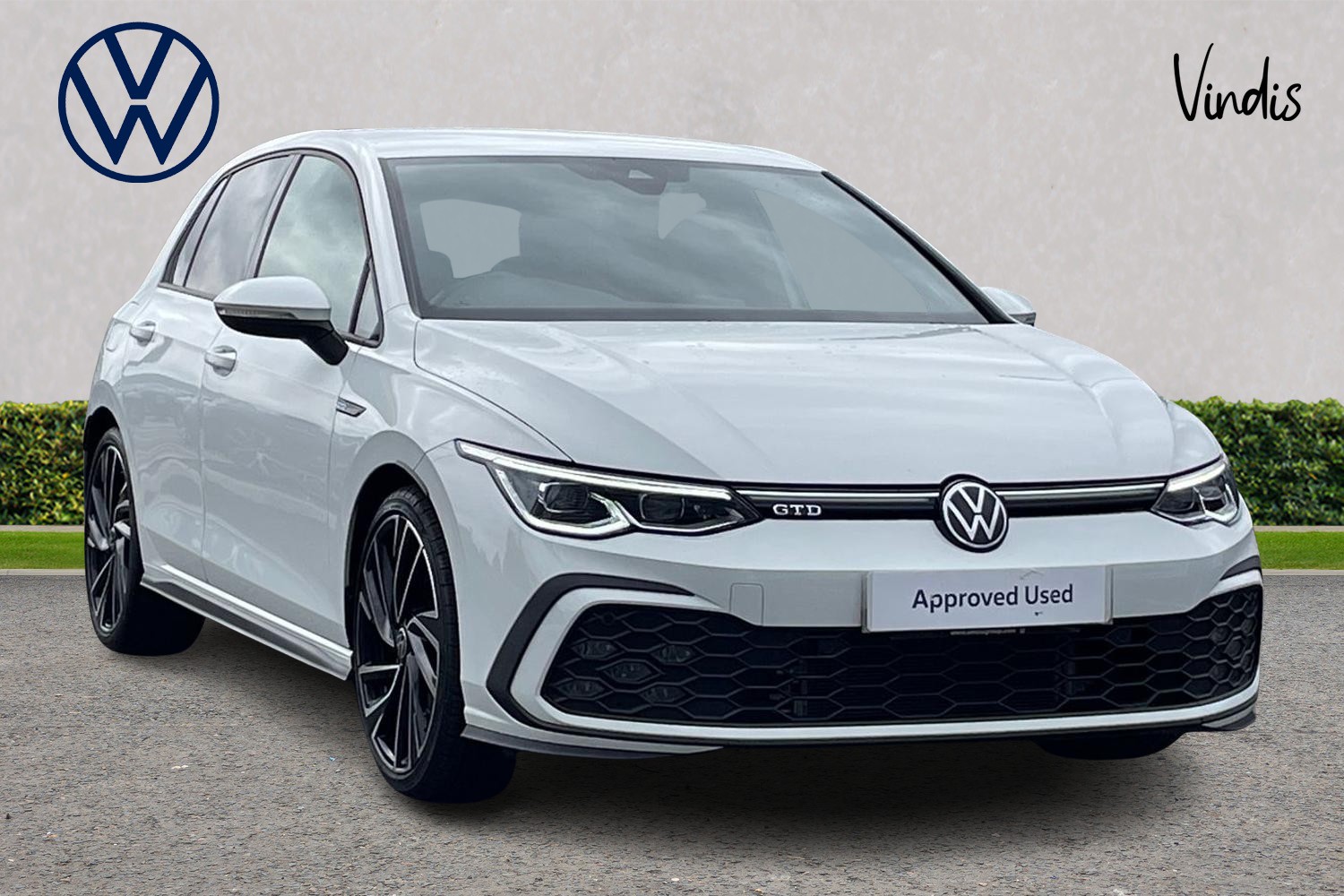 Main listing image - Volkswagen Golf