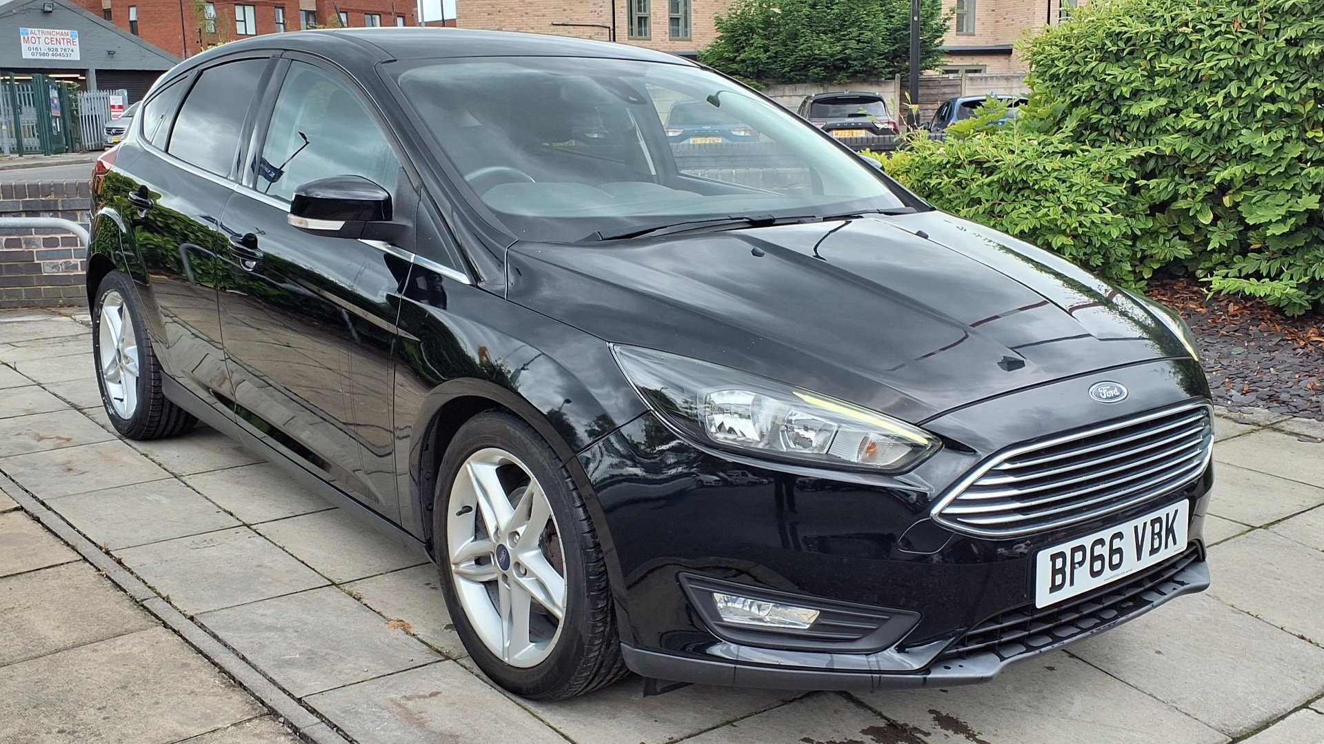 Main listing image - Ford Focus