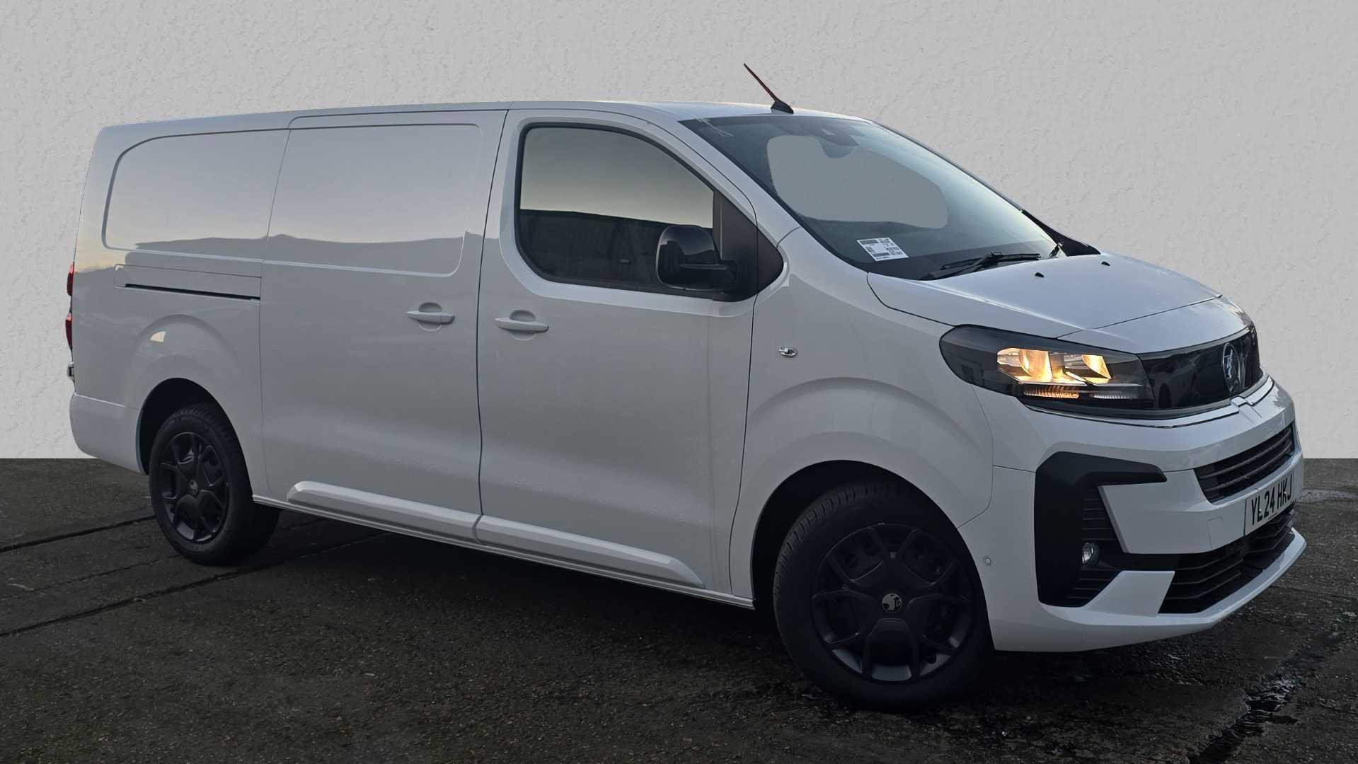 Main listing image - Vauxhall Vivaro