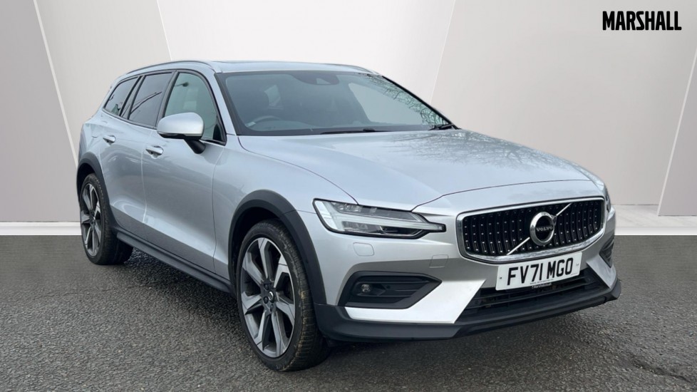 Main listing image - Volvo V60