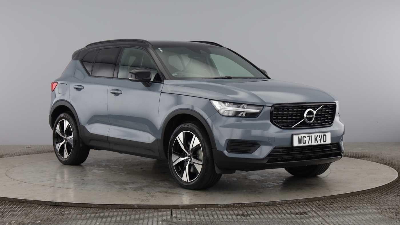 Main listing image - Volvo XC40 Recharge
