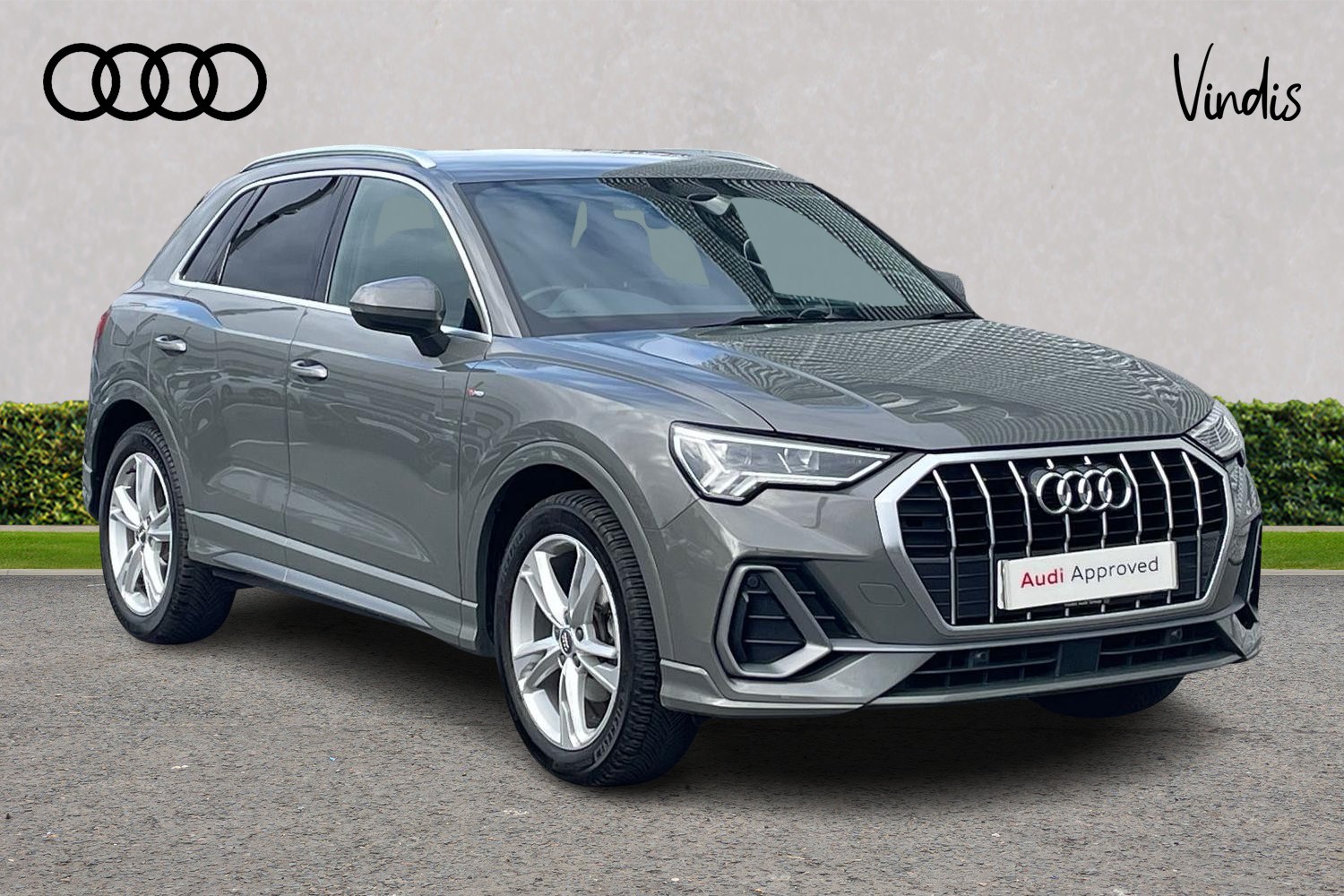 Main listing image - Audi Q3