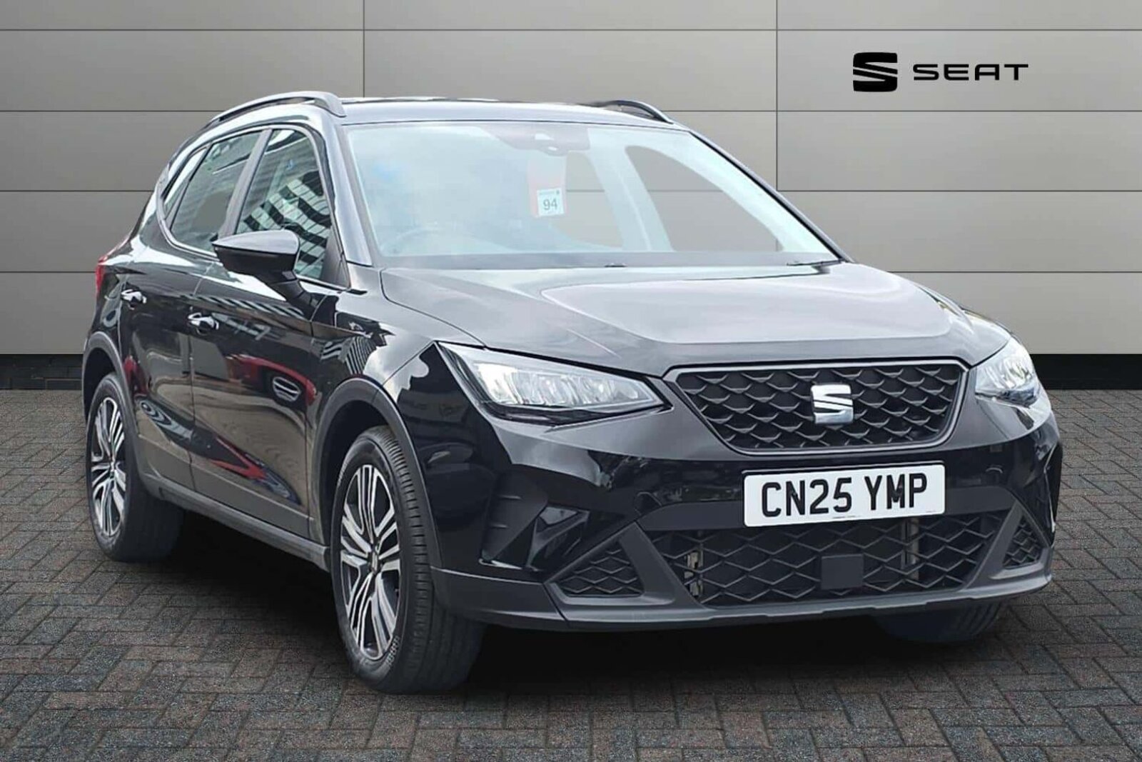 Main listing image - SEAT Arona