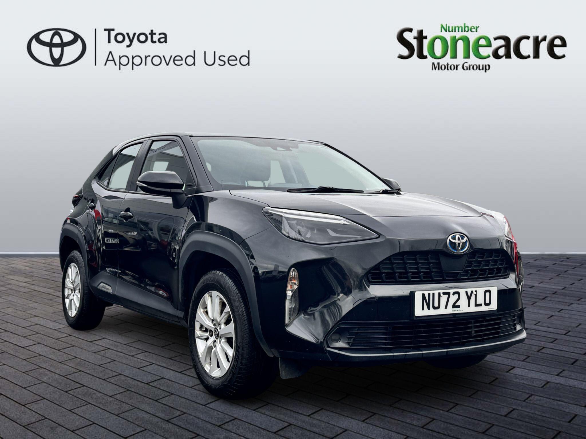 Main listing image - Toyota Yaris Cross