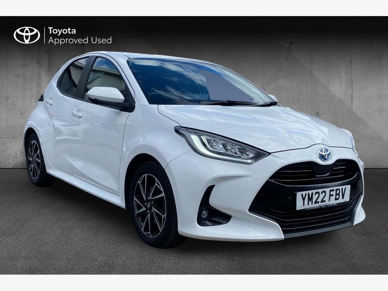 Main listing image - Toyota Yaris