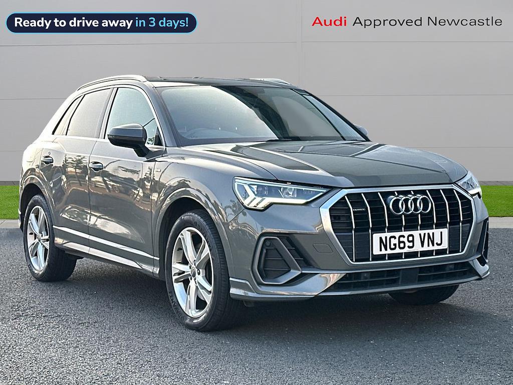 Main listing image - Audi Q3