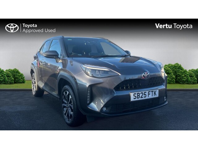 Main listing image - Toyota Yaris Cross