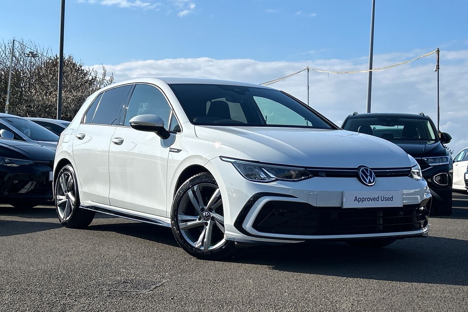 Main listing image - Volkswagen Golf