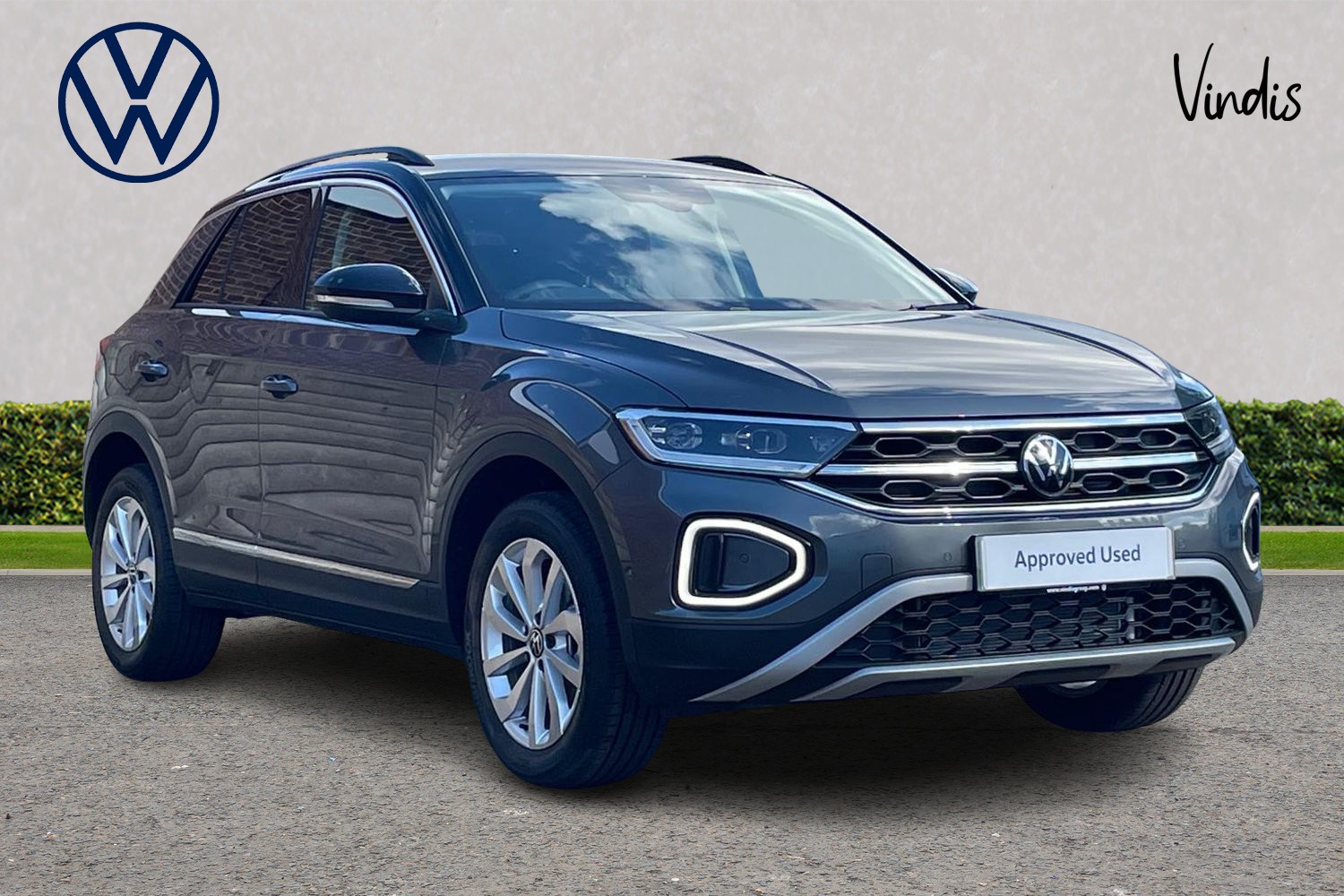 Main listing image - Volkswagen T-Roc