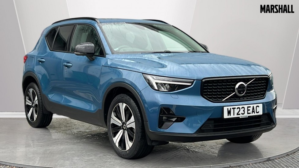 Main listing image - Volvo XC40 Recharge