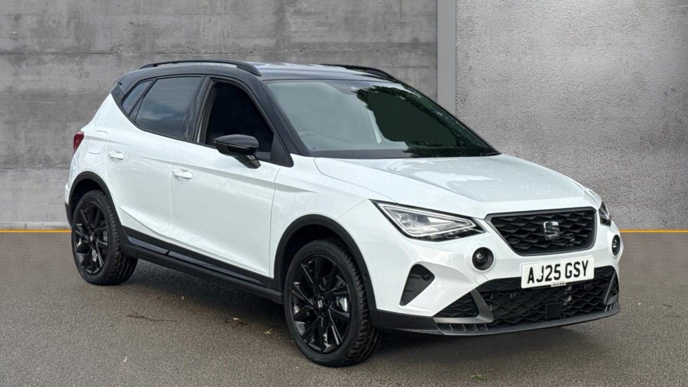 Main listing image - SEAT Arona