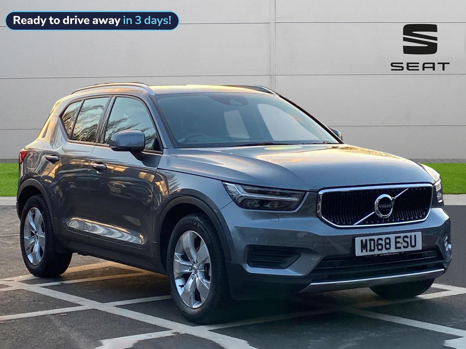 Main listing image - Volvo XC40