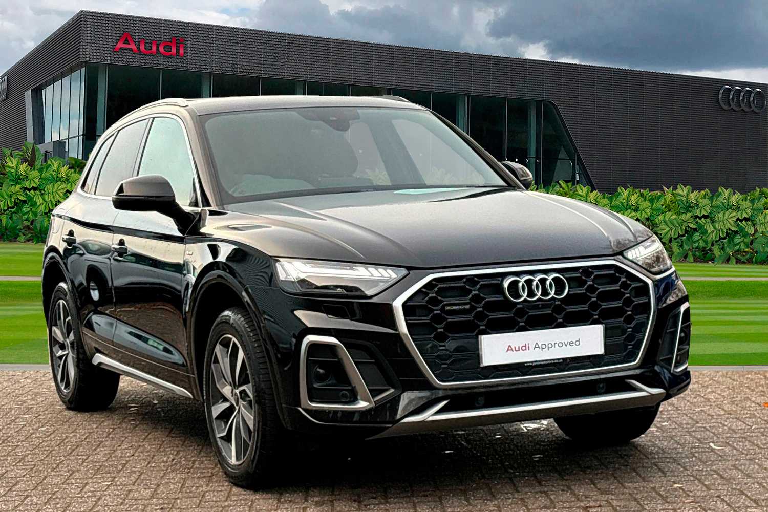 Main listing image - Audi Q5