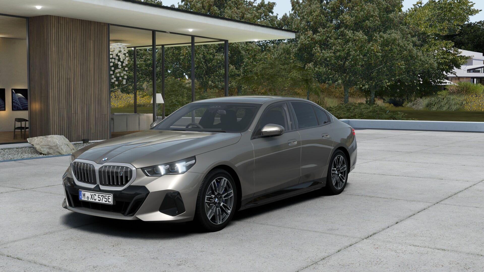 Main listing image - BMW i5
