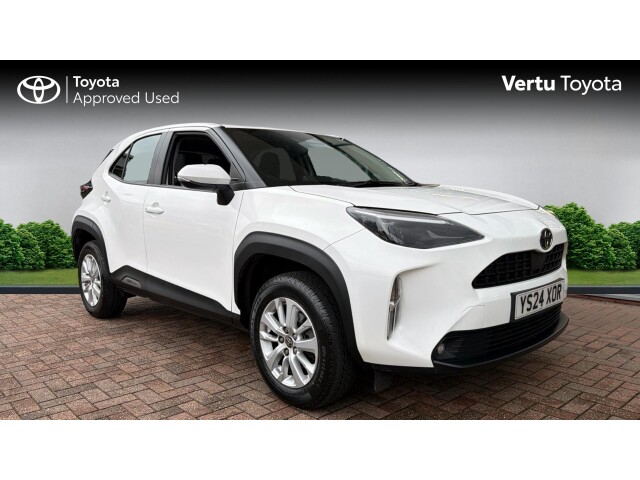 Main listing image - Toyota Yaris Cross