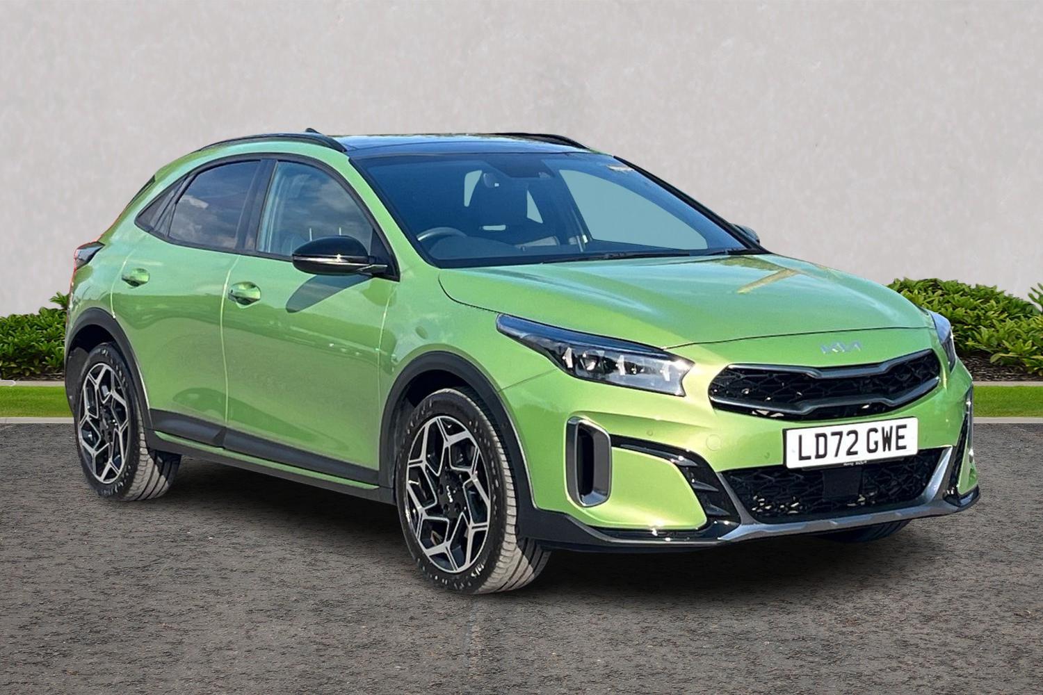 Main listing image - Kia XCeed