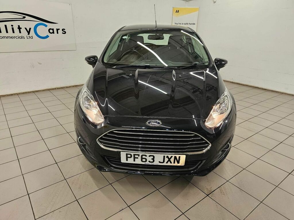 Main listing image - Ford Fiesta