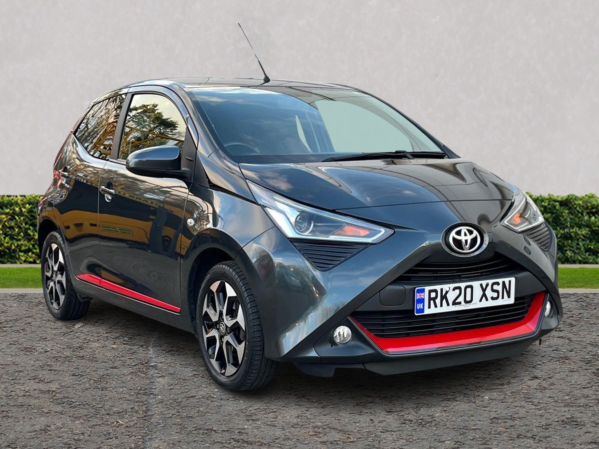 Main listing image - Toyota Aygo