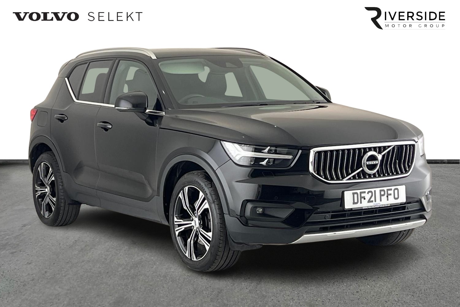 Main listing image - Volvo XC40