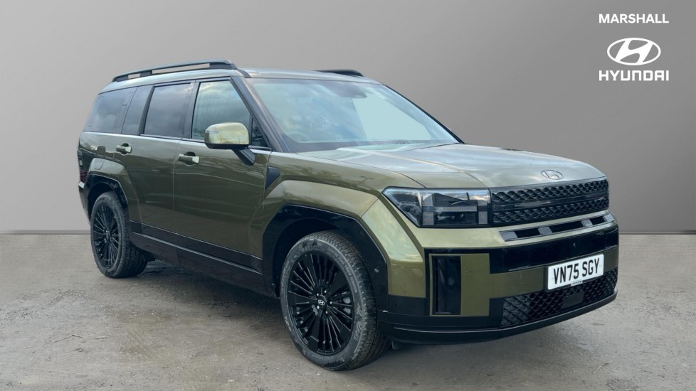 Main listing image - Hyundai Santa Fe