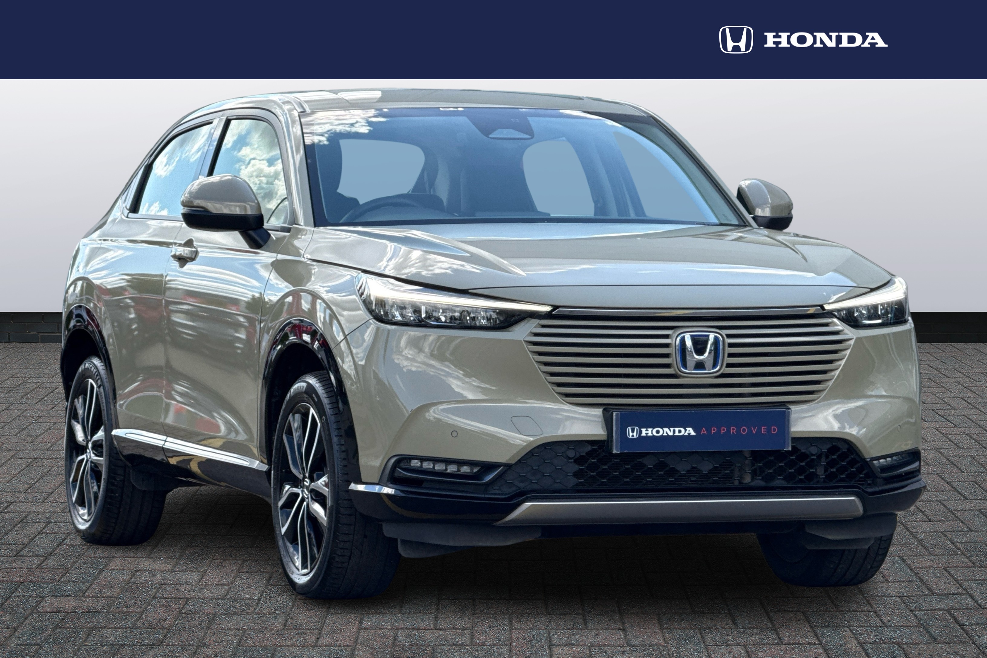 Main listing image - Honda HR-V