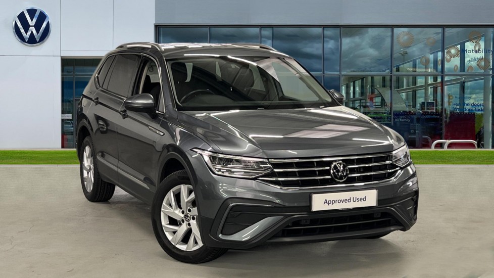 Main listing image - Volkswagen Tiguan Allspace