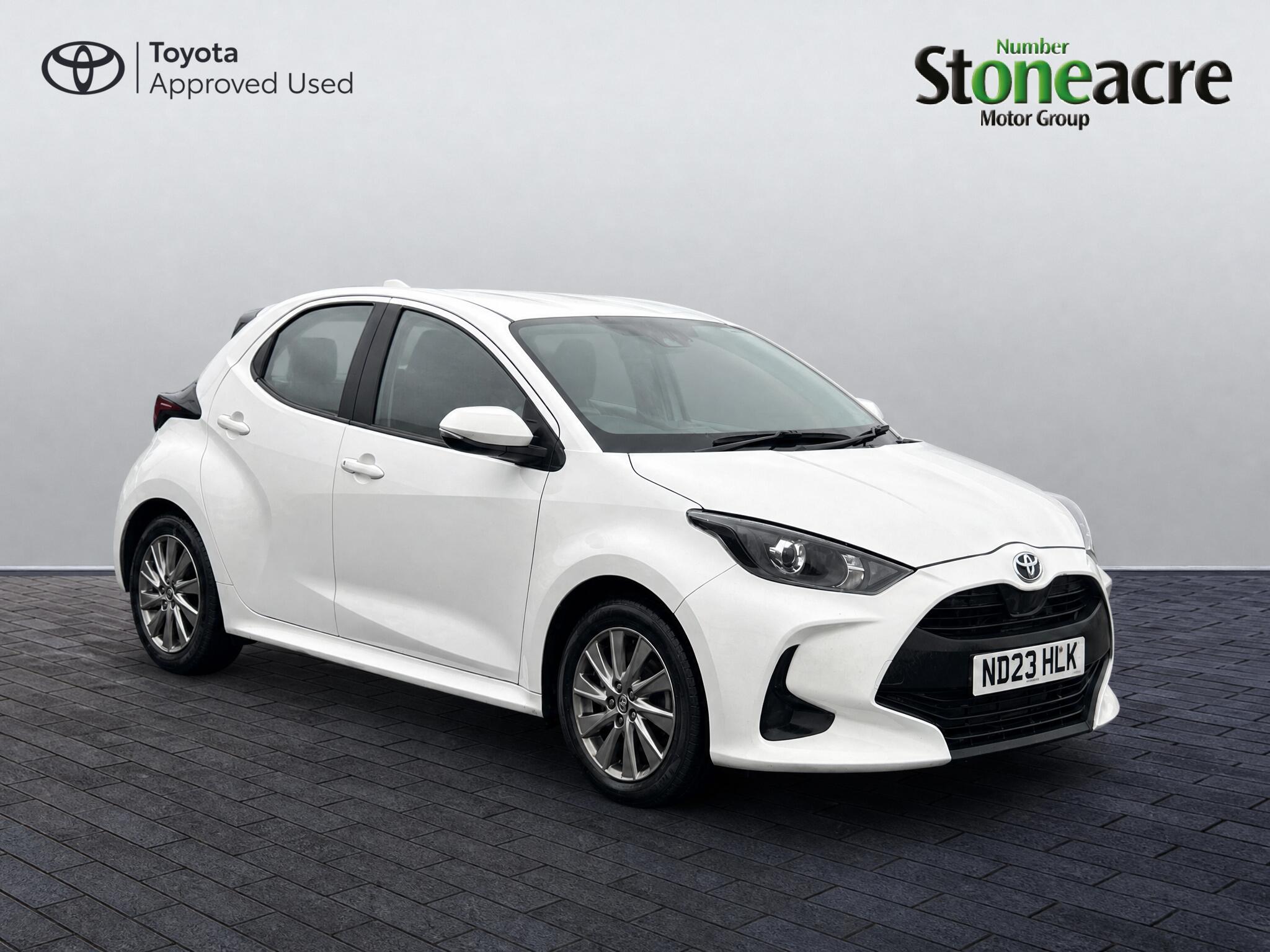 Main listing image - Toyota Yaris