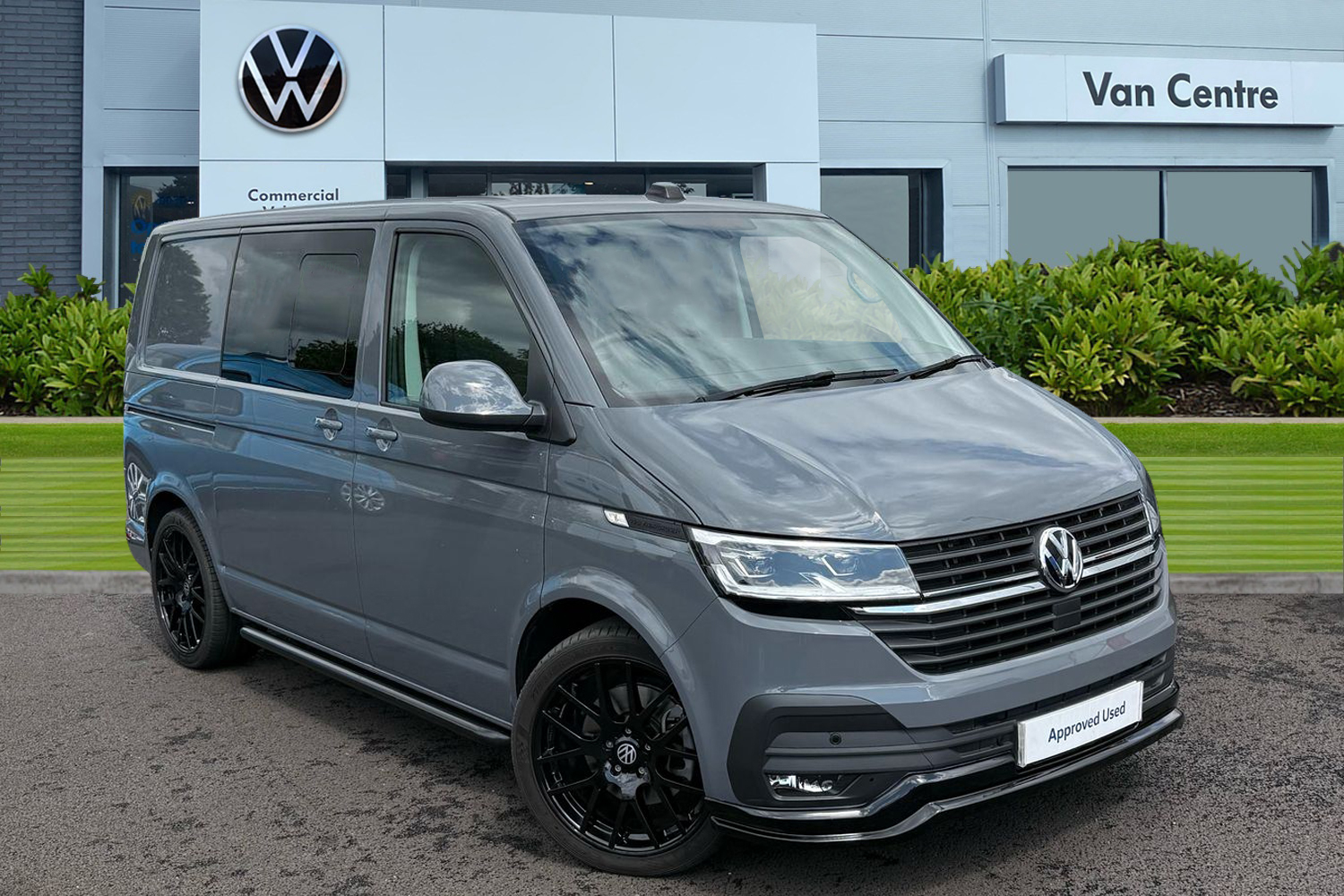 Main listing image - Volkswagen Transporter