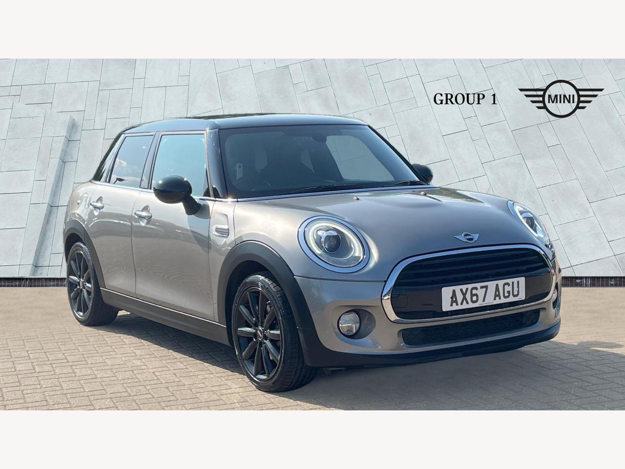 Main listing image - MINI Hatchback 5dr