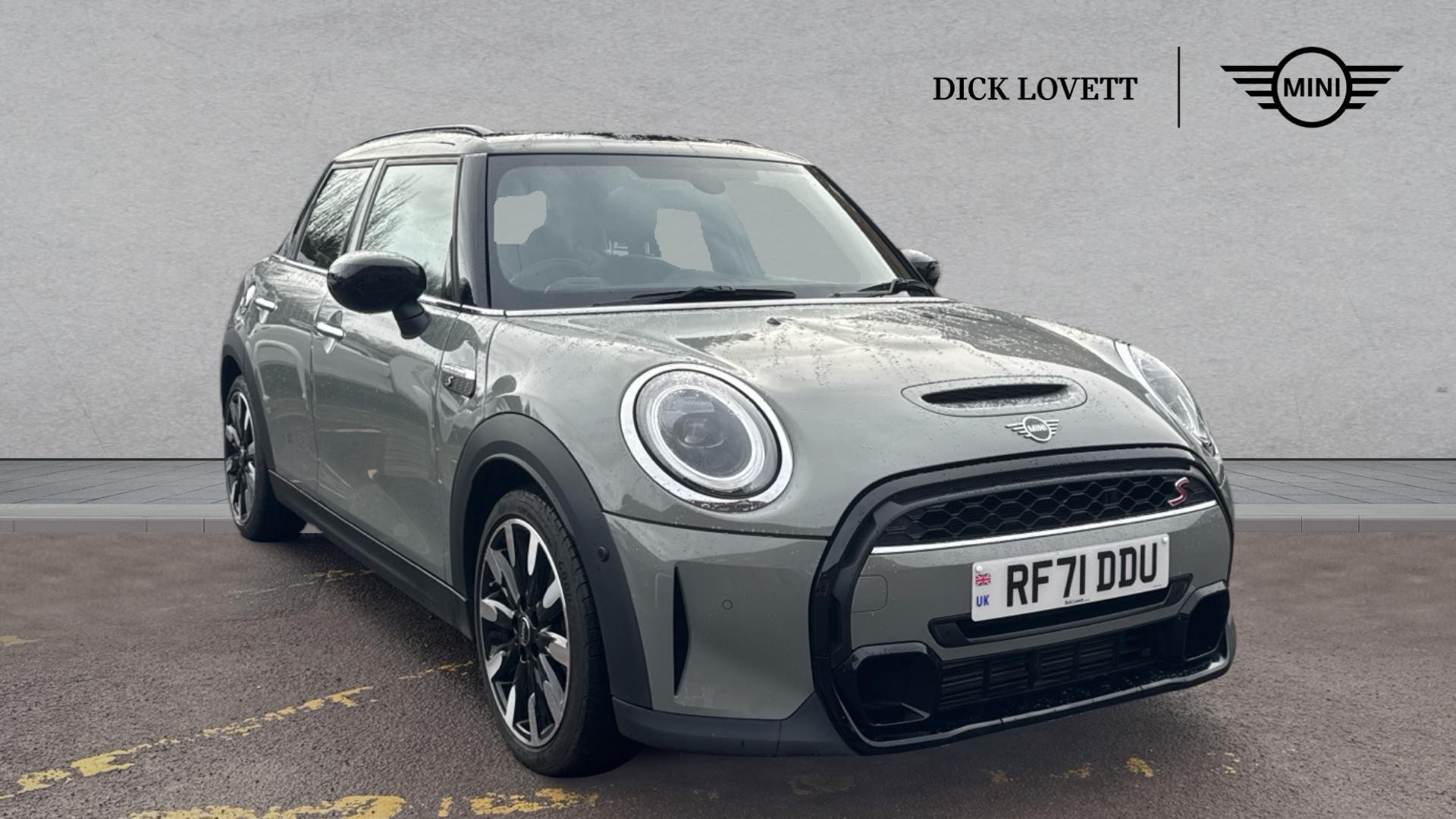 Main listing image - MINI Hatchback 5dr