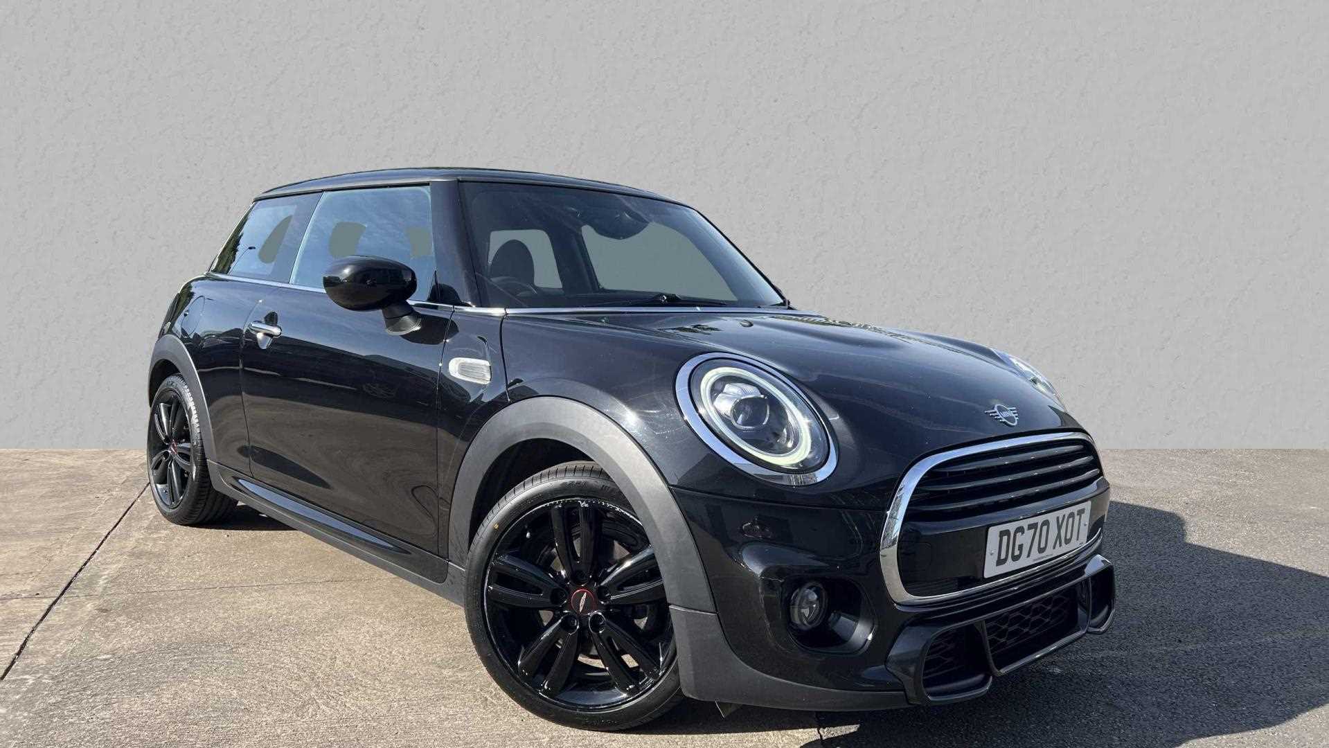 Main listing image - MINI Hatchback