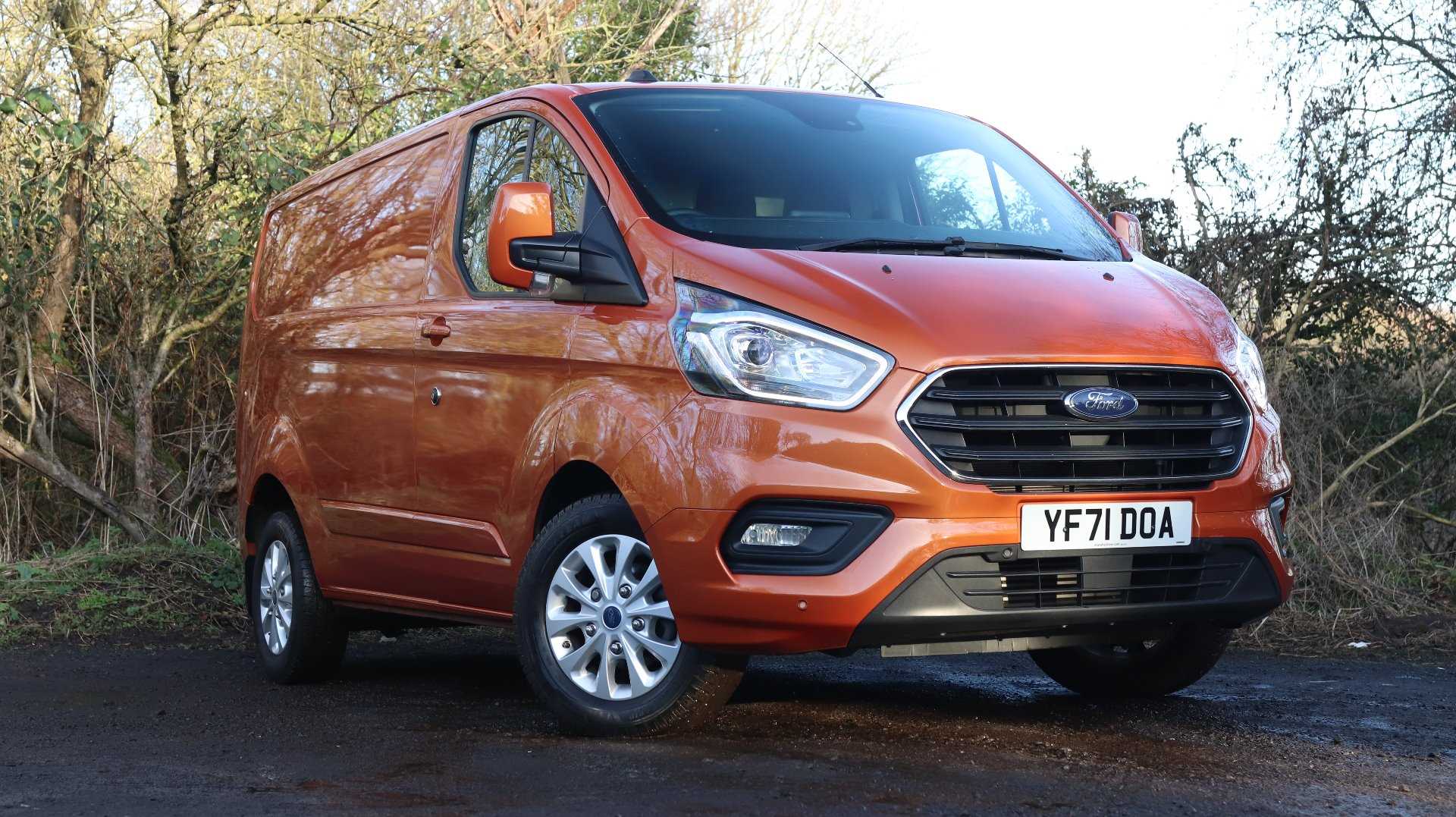 Main listing image - Ford Transit Custom