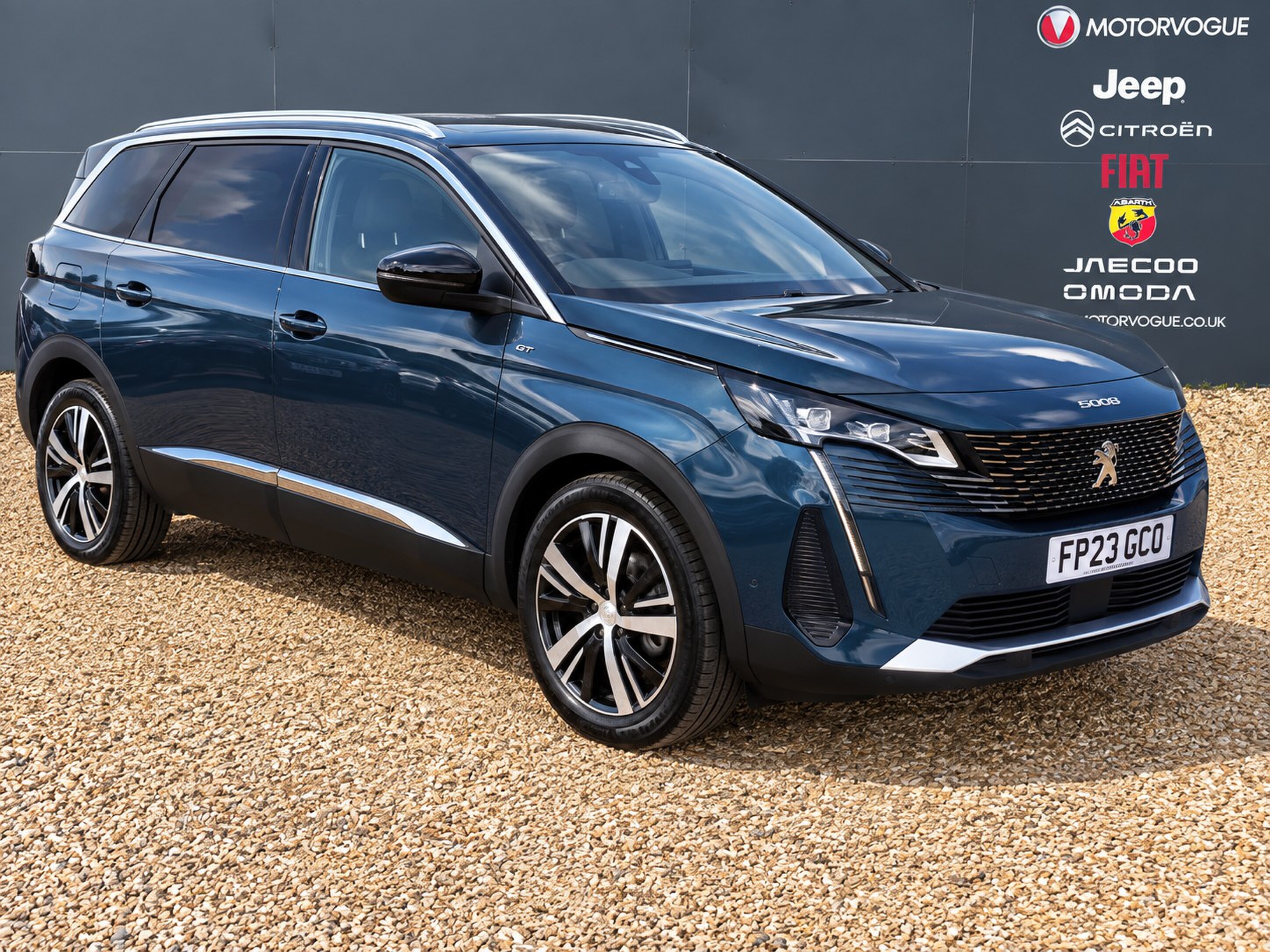 Main listing image - Peugeot 5008