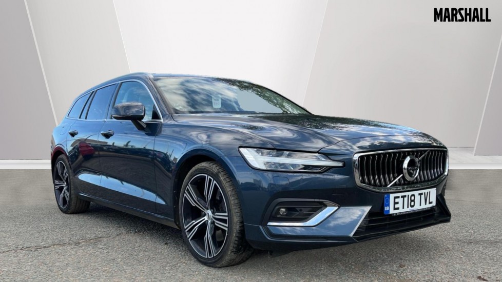 Main listing image - Volvo V60