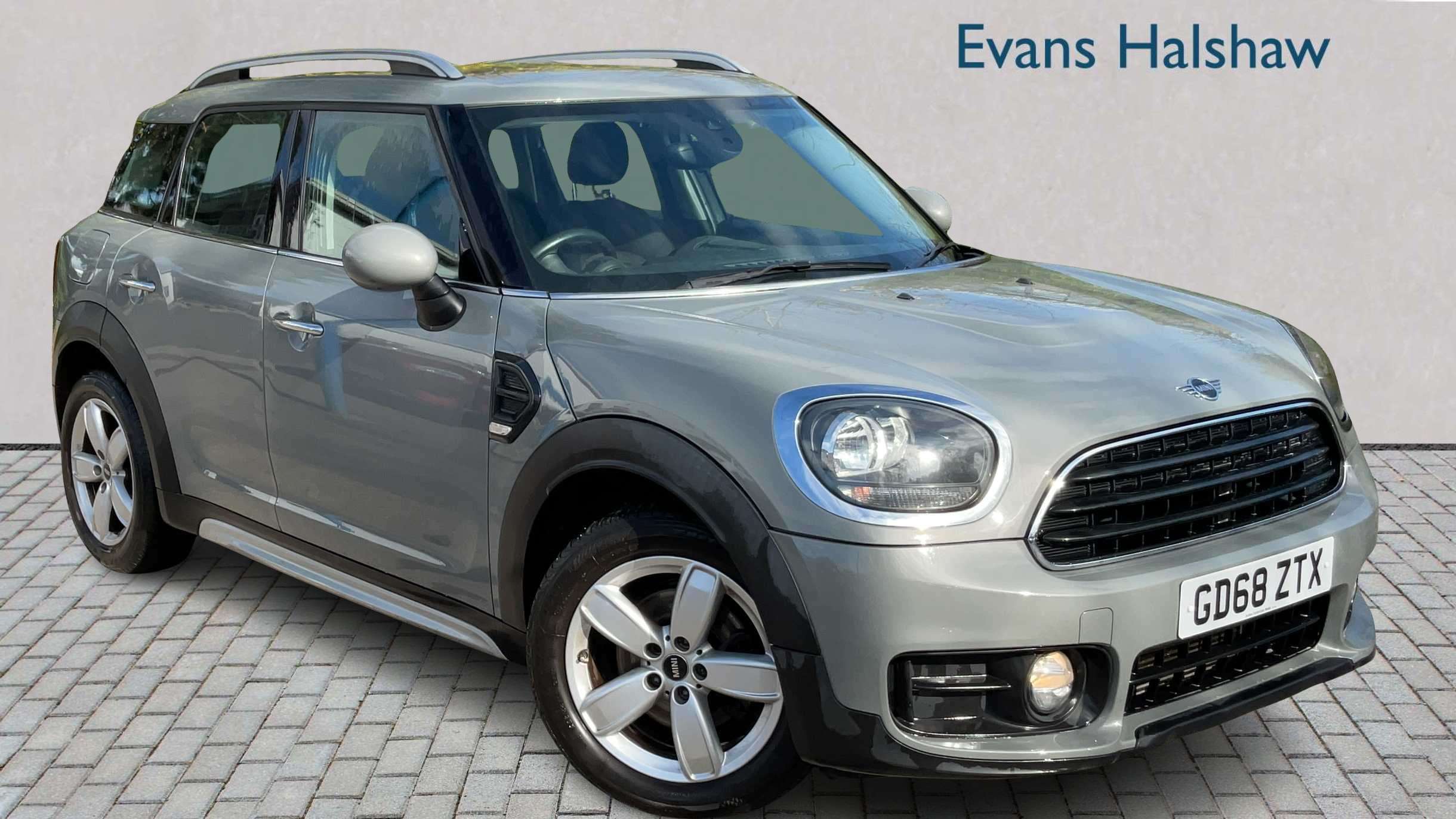 Main listing image - MINI Countryman
