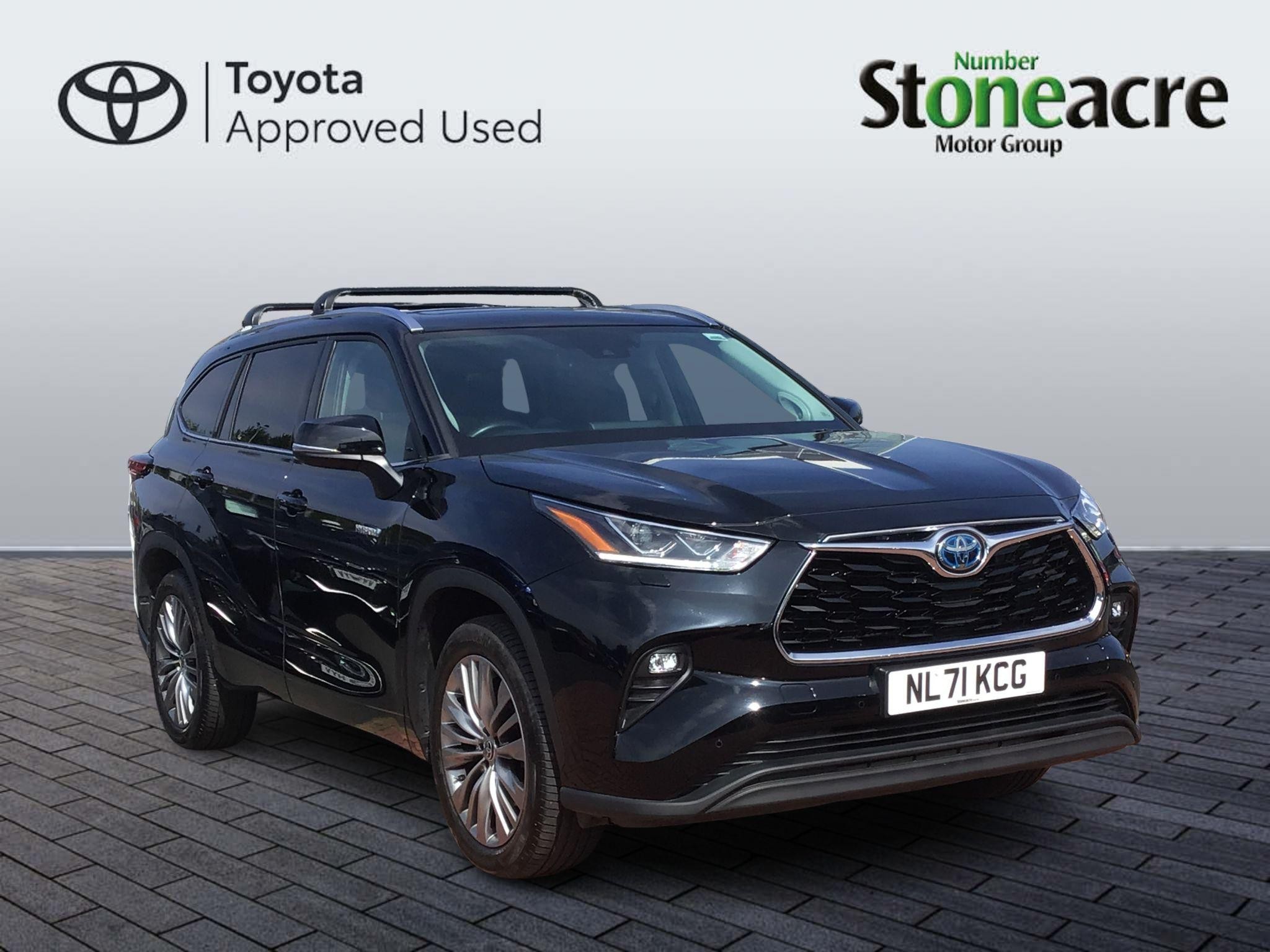 Main listing image - Toyota Highlander