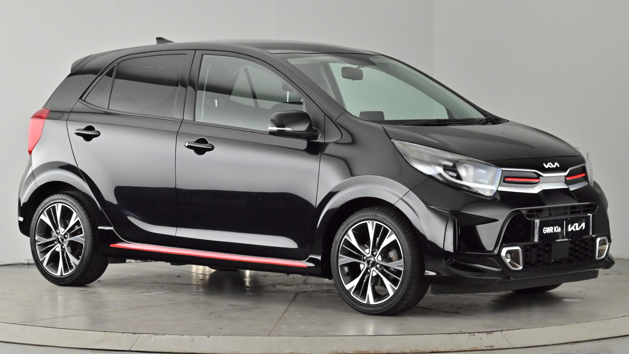 Main listing image - Kia Picanto